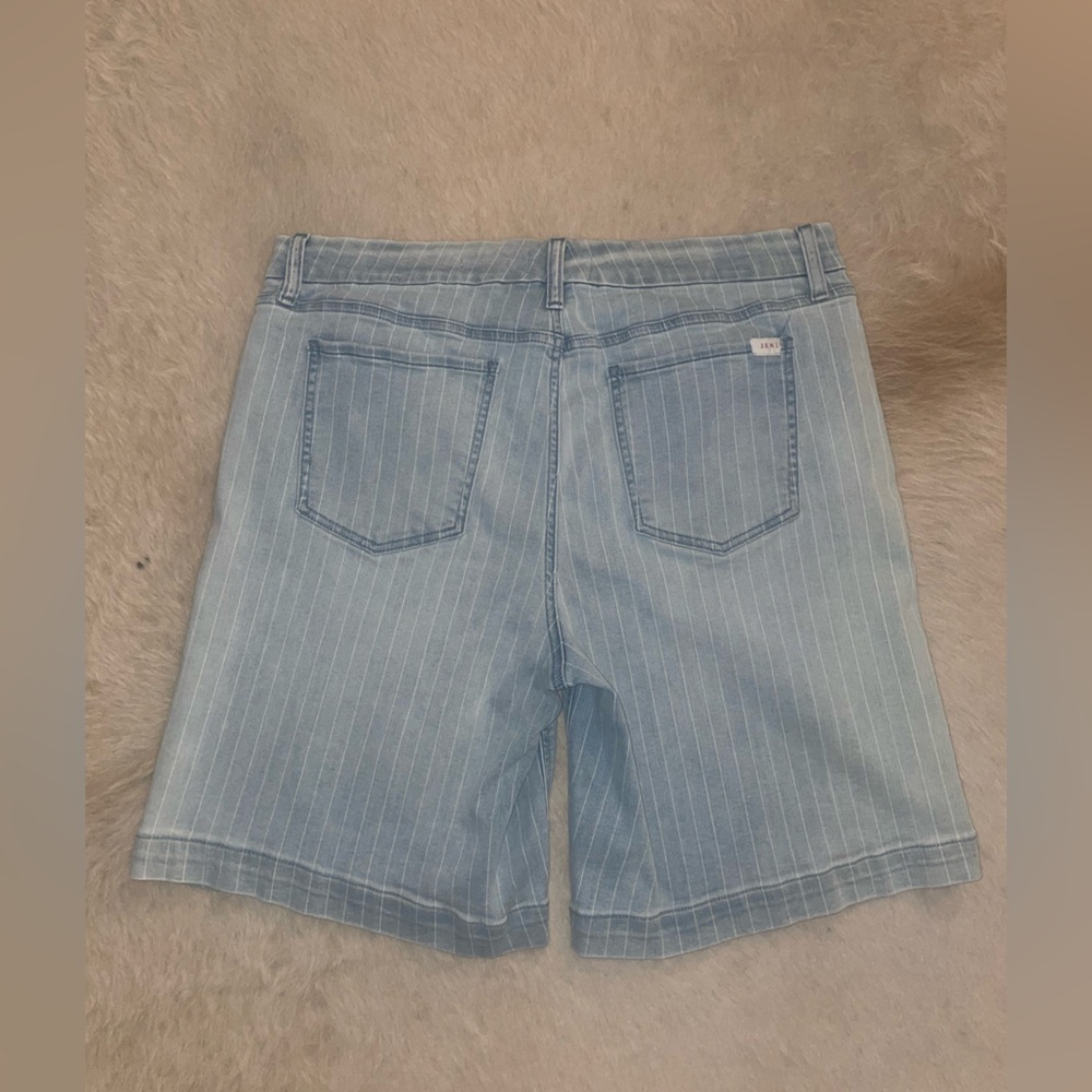Jen 7 by 7 for All Mankind Bermuda Shorts size 16 - Picture 4 of 5